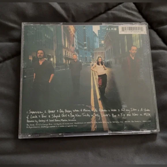 Garbage - Picture 3 of 3